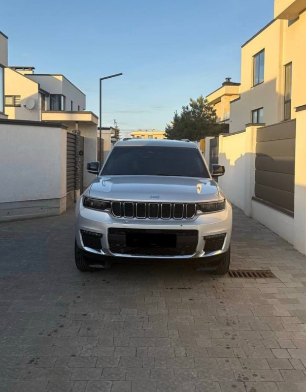 Jeep Grand Cherokee 2023